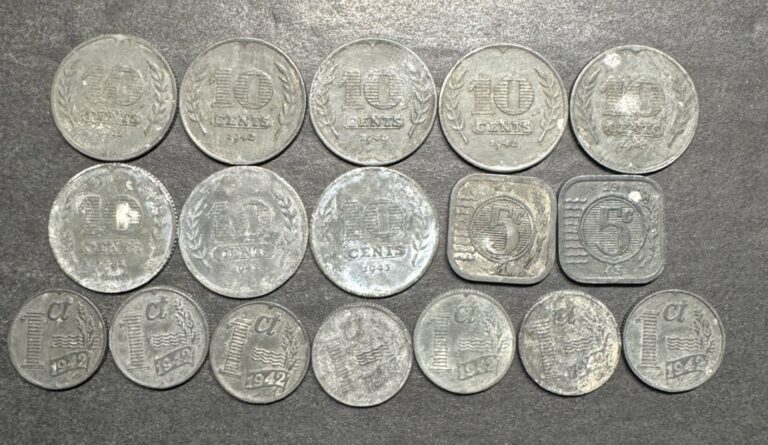 Read more about the article Netherlands German Occupation Coin Lot Of 17 Coins Instant Collection WW2 Zinc