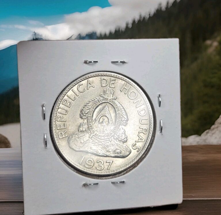 Read more about the article 1937 Honduras Silver Lempira – Lustrous Circulated – Scarce – VERY LOW MINTAGE