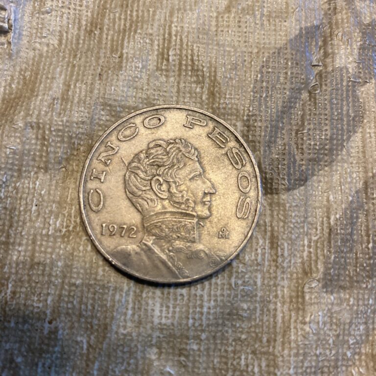 Read more about the article 1972  Mexico 5 Pesos – Coin Very Large