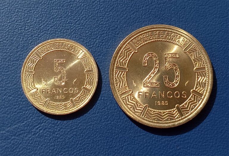 Read more about the article 5+25 FRANCOS 1985 EQUATORIAL GUINEA FRENCH FRANCS RARE 🔥 UNC LUSTRE FROM ROLL🔥