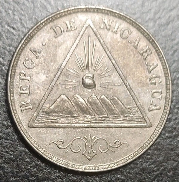 Read more about the article 1899 NICARAGUA 5 CENTAVOS XF+ AU Old Coin KM 9