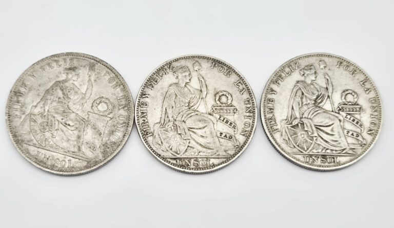 Read more about the article Lot of (3) Peru Un Sol Peru Peruana Crown Size Coins 90% Silver 1866  1896  1915
