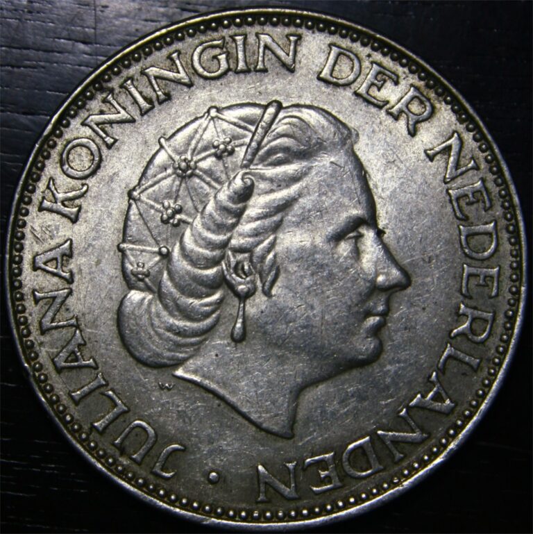 Read more about the article 1960 Netherlands 2 1/2 Gulden Silver World Coin