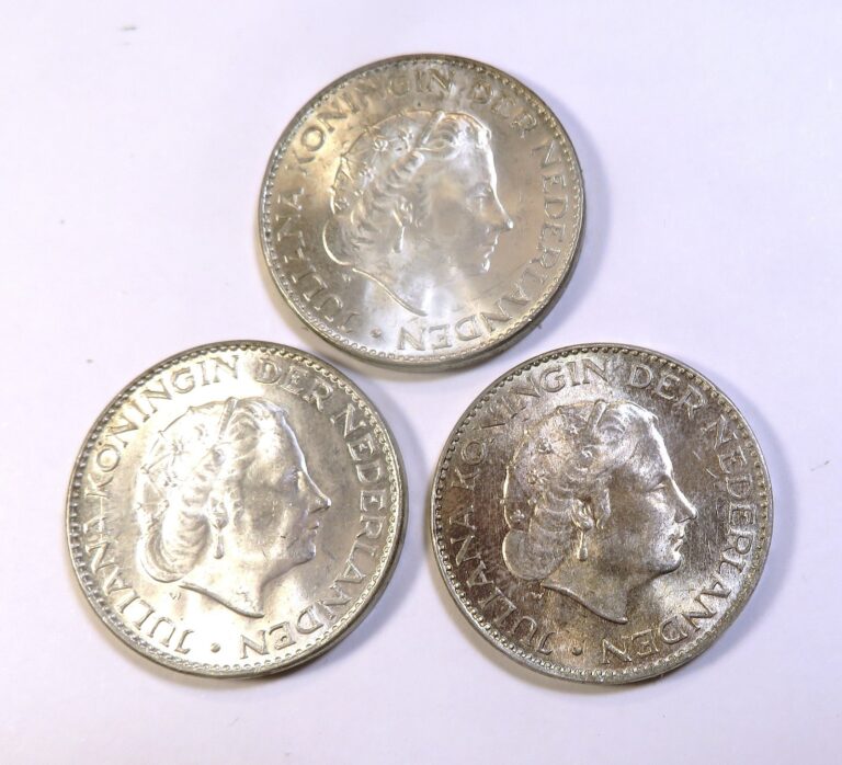 Read more about the article 1957  1965 and 1966 1 Gulden coins from the Netherlands.