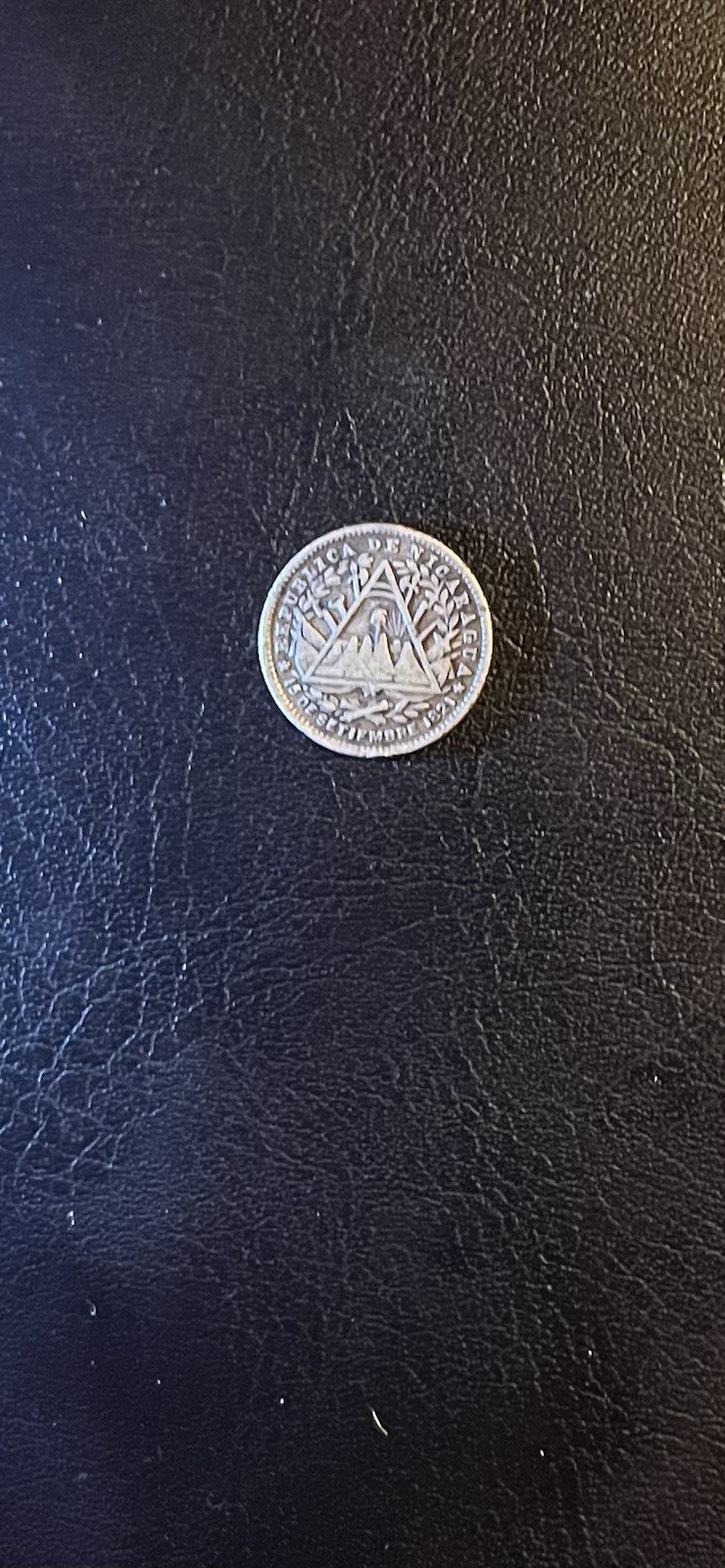 Read more about the article Nicaragua Silver 10 Cents 1887-H Coin Centavos 80% Silver