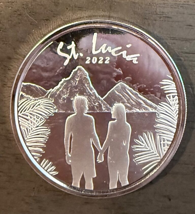 Read more about the article 2022 St. Lucia 1 oz .999 Silver Loving Couple Eastern Caribbean Central Bank! BU