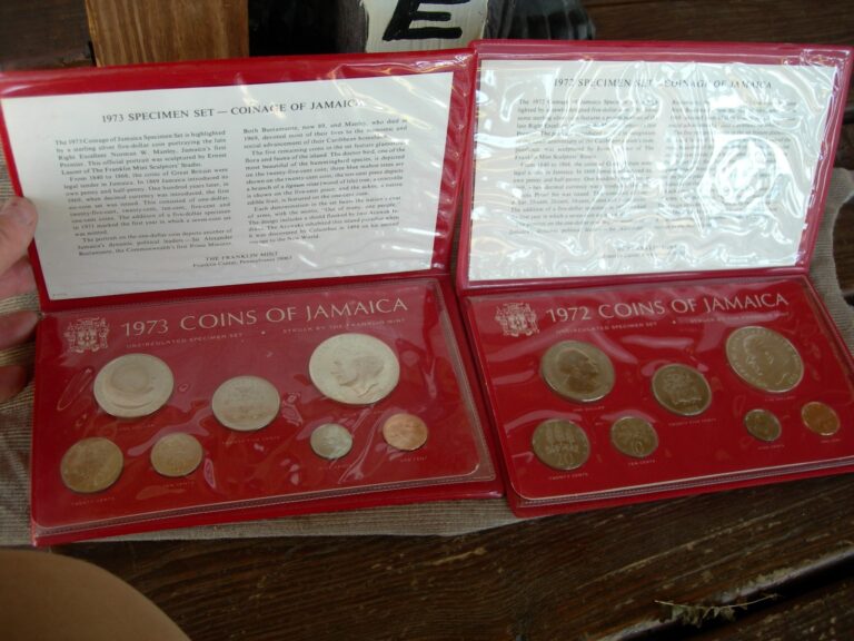 Read more about the article Jamaica 1972 1973 Uncirculated Specimen Year Sets Coins Franklin Mint