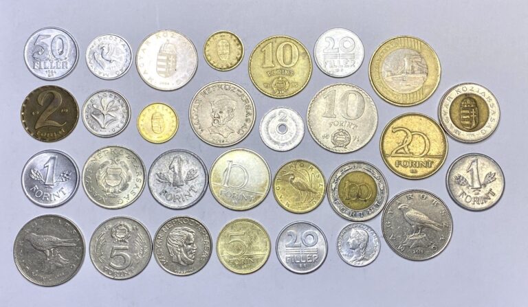 Read more about the article Lot Of 29 Different Foreign Coins From Hungary  Nice Circulated World Lot