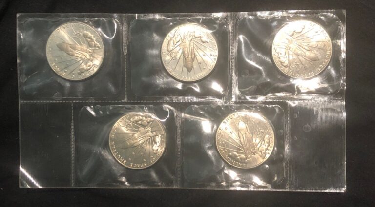 Read more about the article 1988 Marshall Islands 5 dollars UNCIRCULATED 5 Coins Set-KM#6-Space Shuttle