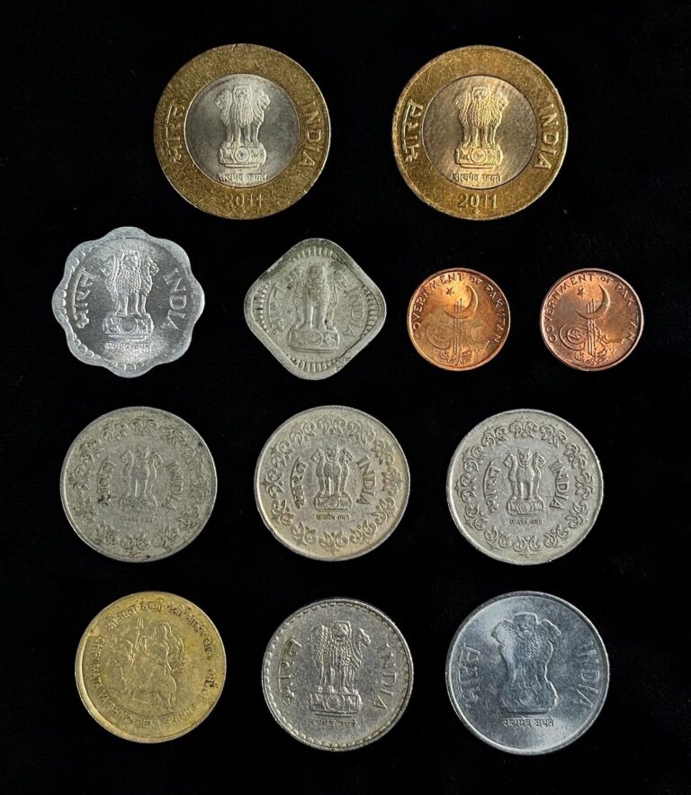 Read more about the article OLD Pakistan India Coin LOT Pakistani PAISA Coins Indian PAISE RUPEE Coins MIXED