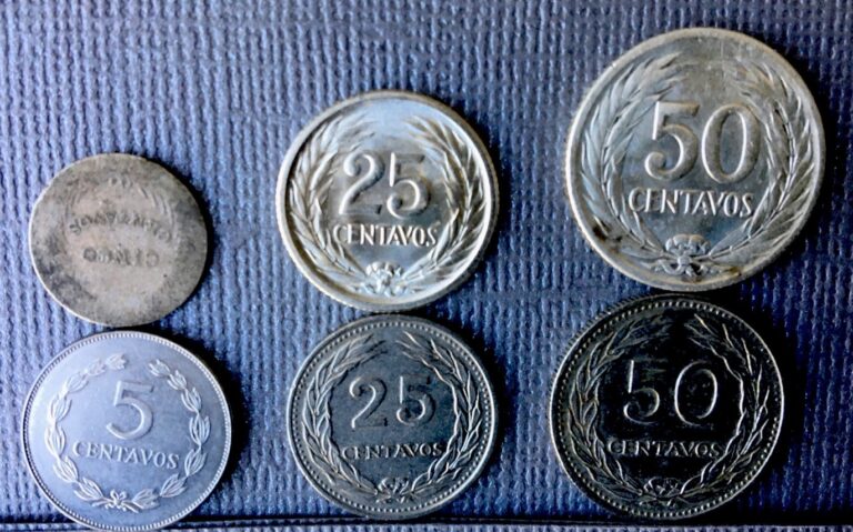Read more about the article 1953 1970 El Salvador Silver Y Niquel Coins Lote De 6