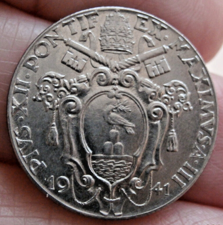 Read more about the article 1941 POPE PIUS XII VATICAN CITY 50 CENTESIMI BRILLIANT UNCIRCULATED COIN  S-1066