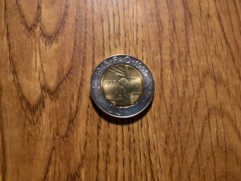 Read more about the article SAN MARINO 500 LIRE 1995 ONE UNC. COIN (T281)