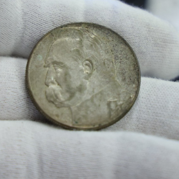 Read more about the article 1939 Poland 10 Zlotych Silver Coin Y-29