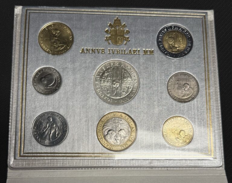 Read more about the article 2000 GEM BU VATICAN CITY Coin Mint Set w/ Silver  POPE JOHN PAUL II  Anno XXII