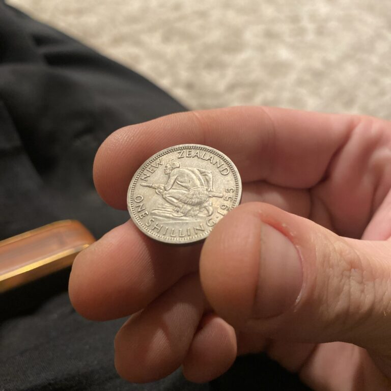 Read more about the article 1955 New Zealand 1 Shilling World Coins Māori  Warrior  Coin