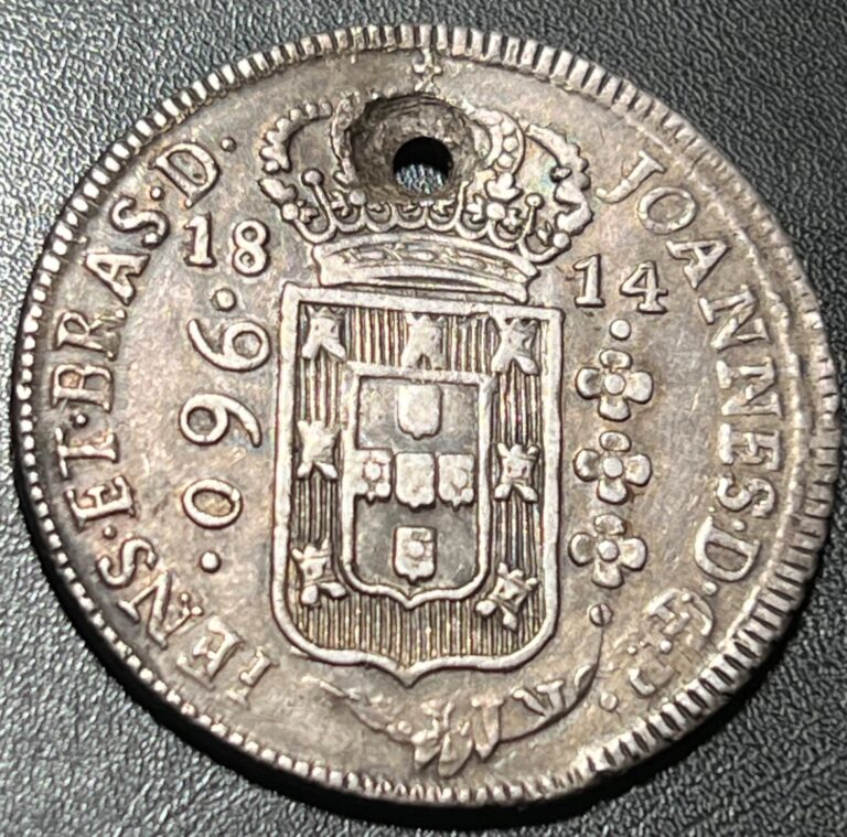 Read more about the article 1814 Brazil .896 Silver 960 REIS Large World Coin.  Perfect Hole for a Charm!