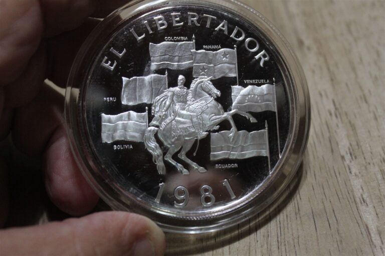 Read more about the article PANAMA 20 BALBOAS 1981 .500 SILVER PROOF LOW MINTAGE 3528 PCS RARE COIN