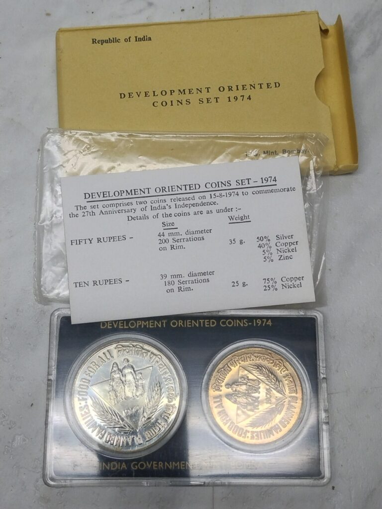 Read more about the article 1974 India Unc Set 2 Coins  original packaging  SCARCE Development Set