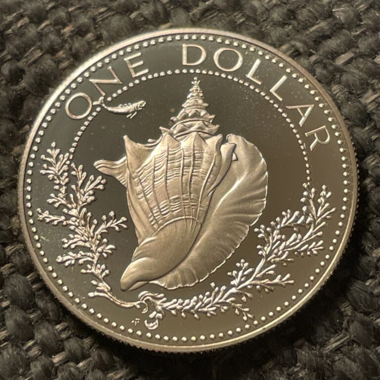 Read more about the article 1974 BAHAMAS 1 DOLLARS Conch Shell Reverse. SILVER Coin.