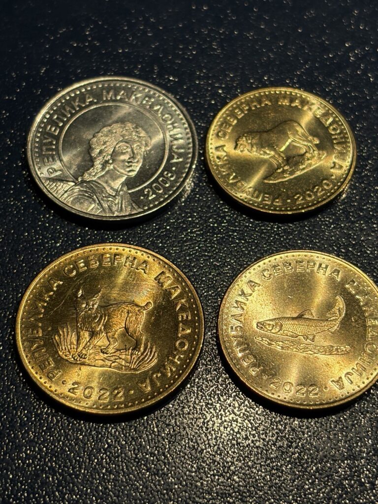 Read more about the article 4 coins Macedonia / Macedonia coins North Macedonia almost UNC 1 2 5  50 denarius