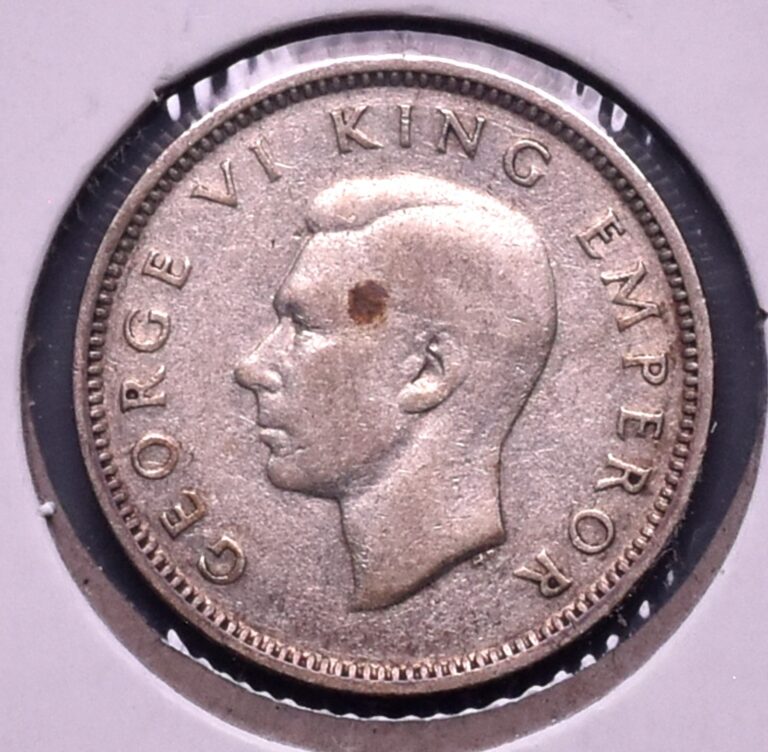 Read more about the article 1942 ~ New Zealand ~ 6 Pence ~ George VI ~ Silver Coin ~ *O526