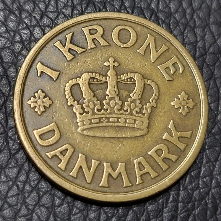 Read more about the article 1926 Denmark 1 Krone Coin