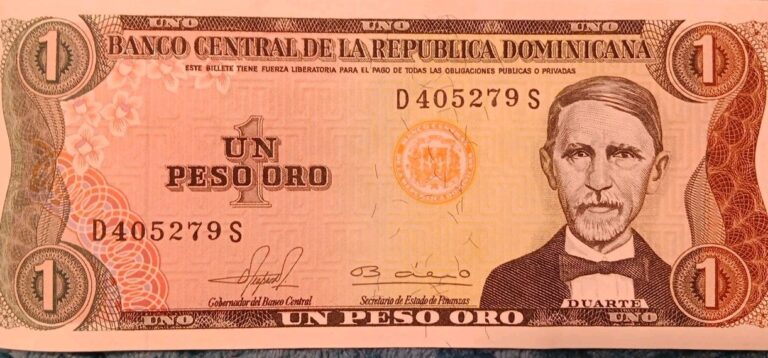 Read more about the article Dominican Republic 1 Peso Oro Republica Dominicana Banknote