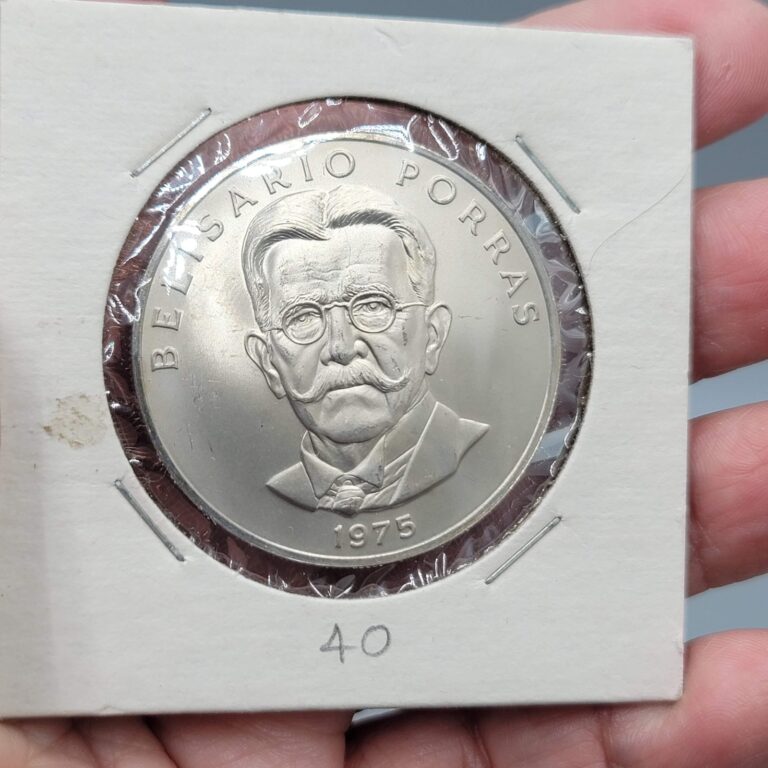 Read more about the article Vintage 1975 Panama 5 Balboas Coin Belisario Porras Republica de Panama