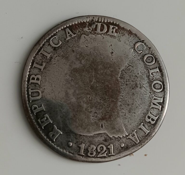 Read more about the article Republica De Colombia Large Silver Coin 1821  8 Reales Cundinamarca