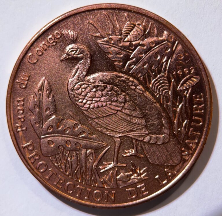 Read more about the article Congo 100 Francs Peafowl BU UNC • 1992 People’s Republic • CFA Peacock Coin