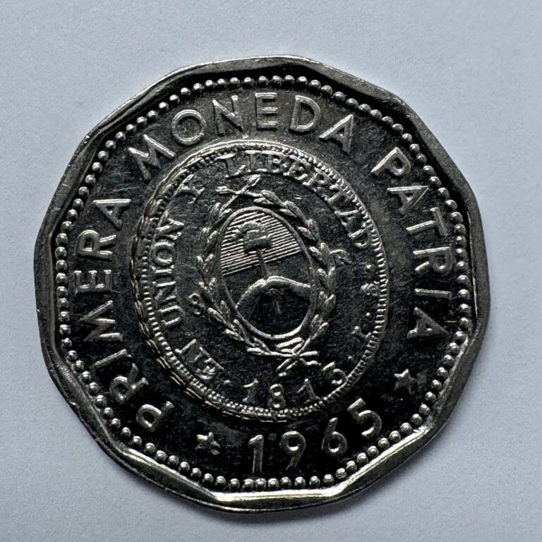 Read more about the article 1965 Argentina 25 Pesos Coin Primera Moneda Patria Dodecagonal Sun Face