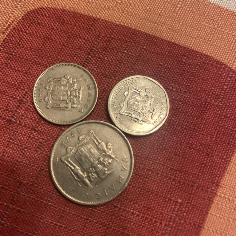 Read more about the article 2012 Jamaica Dollar  1975 10 Cents  1969 5 Cents – 3 Coins