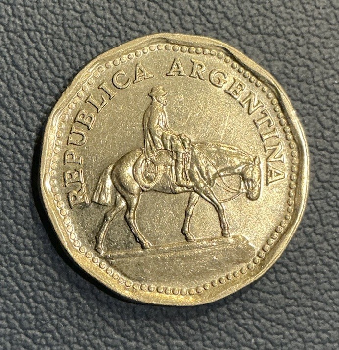 Read more about the article 1966 Argentina 10 Pesos