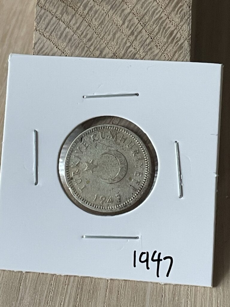 Read more about the article 1947 Turkey 50 Kurus Silver Coin – Crescent and Star – .835 Silver – World Coin