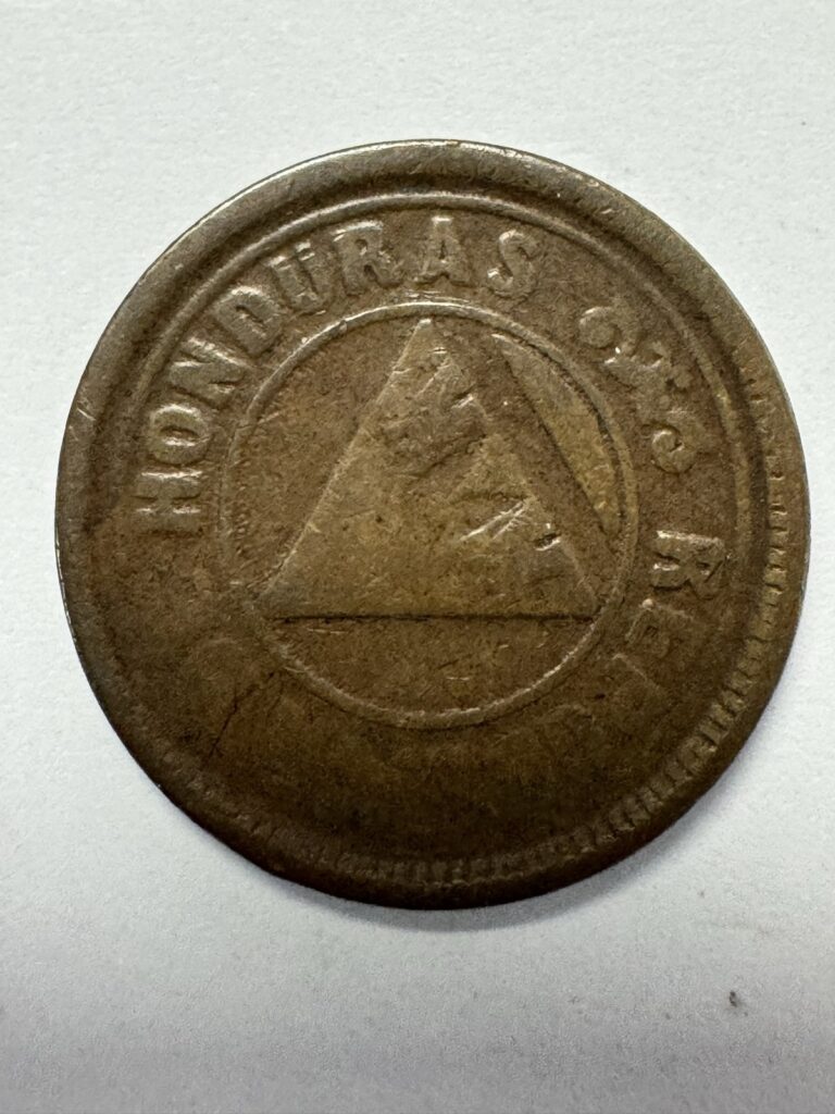 Read more about the article 1919 Honduras 2 Centavos Coin KM#71 Bronze Pyramid
