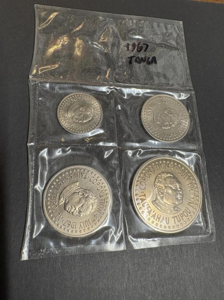 Read more about the article 1967 TONGA SET OF 4 Choice BU CORONATION COINS – 20  50 SENITI and 1  2 PANNGA