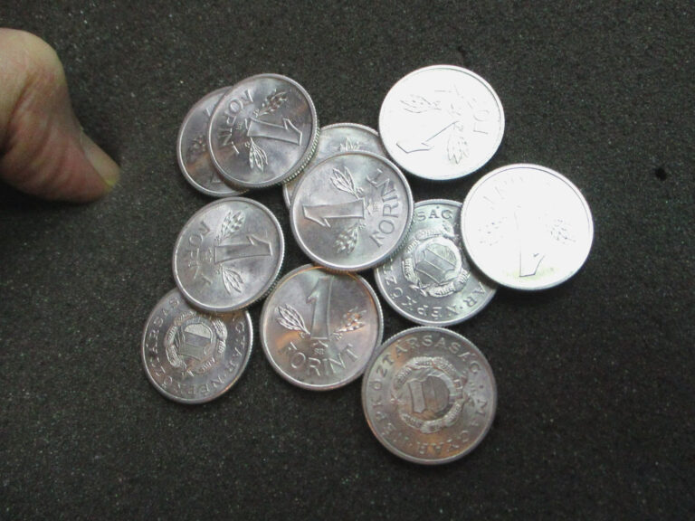 Read more about the article Hungary 1 Forint 1967  Uncirculated – Vintage European Coin