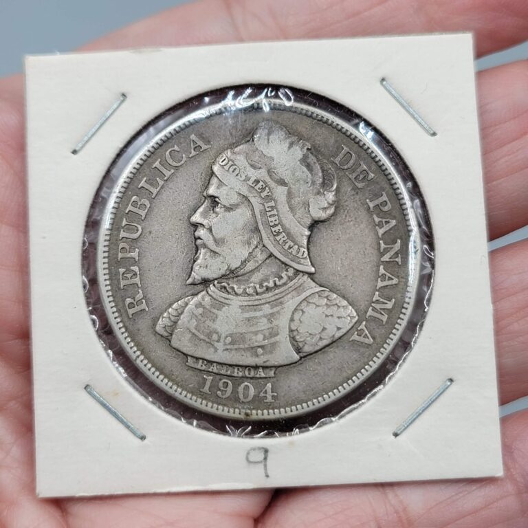 Read more about the article 1904 Panama 50 Centesimos de Balboa 0.900 Silver Coin Republica de Panama G.25