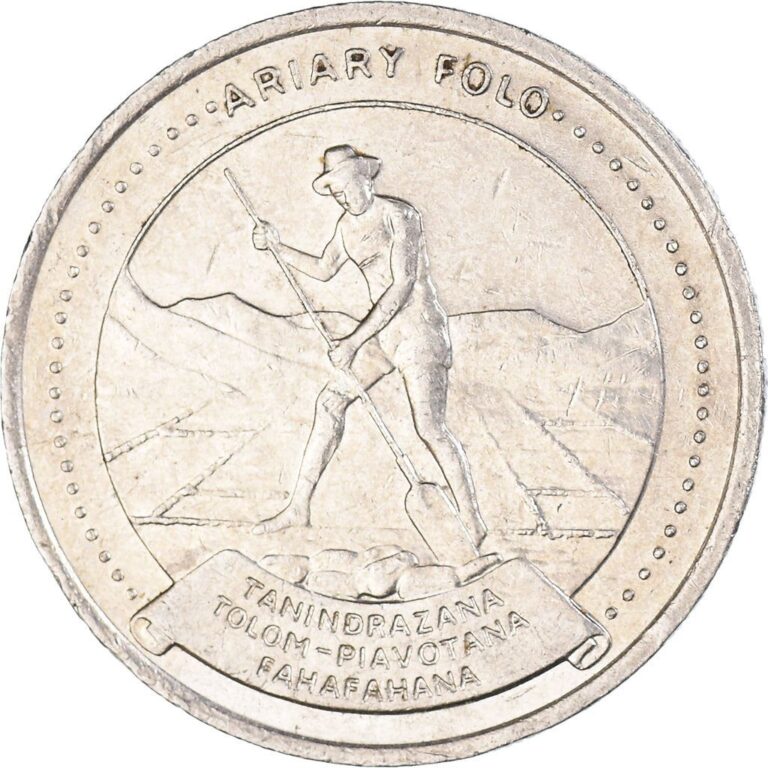 Read more about the article Madagascar | 10 Ariary Coin | Star | Worker | Peat | Km:13 | 1978