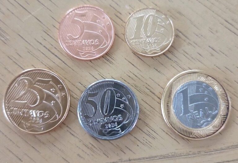Read more about the article Brazil 1 Real  5 10 25 50 Centavos Coins Unc