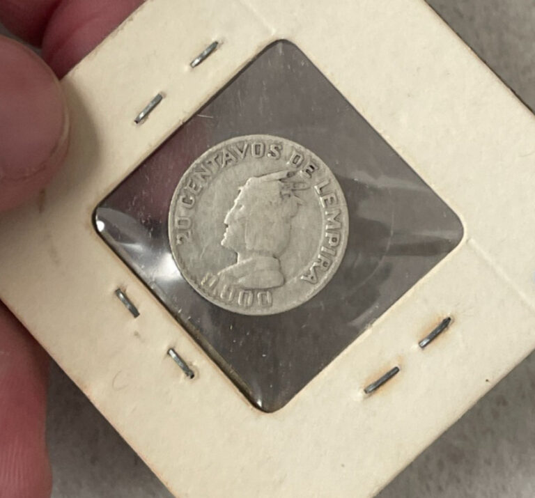 Read more about the article 1951 Honduras 20 Centavos – Silver L2