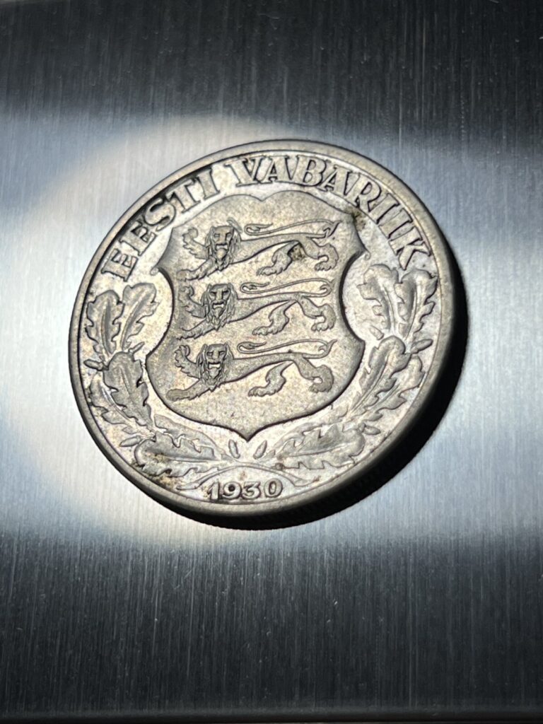 Read more about the article 1930 Estonia 2 Krooni Coin – Toompea Fortress  Silver – Rare Commemorative  XF+