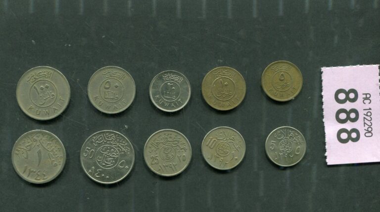 Read more about the article Lot of  10   coins of  Kuwait and Saudi Arabia