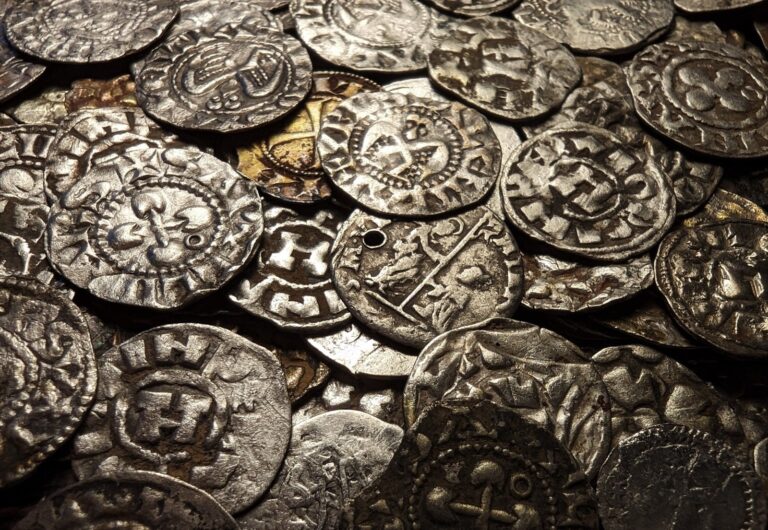 Read more about the article Italy  Crusaders. 3 x Medieval Silver Coins. ~900-1200AD Lucca and Venice