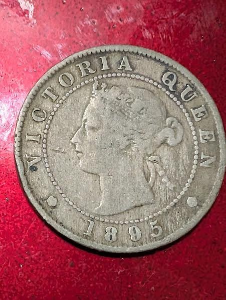 Read more about the article 1895 JAMAICA VICTORIA HALF PENNY  COIN #373