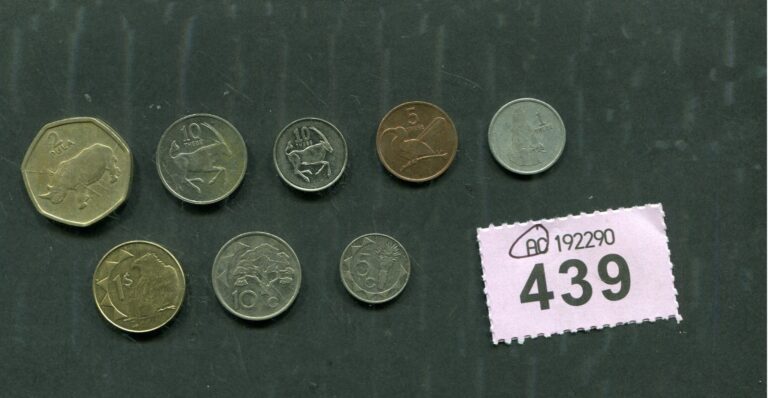 Read more about the article Lot of  8   coins of   Botswana and Namibia