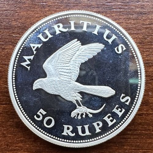 Read more about the article 1975 Mauritius 50 Rupees Silver Proof Coin  Kestrel  Elizabeth II