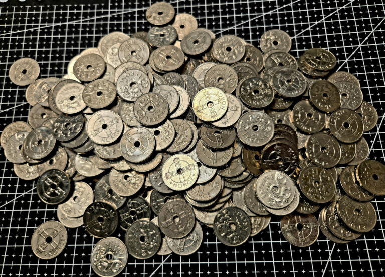 Read more about the article Norway Money LOT – ALL DIFFERENT YEARS – 16 Circulated Coins with Hole