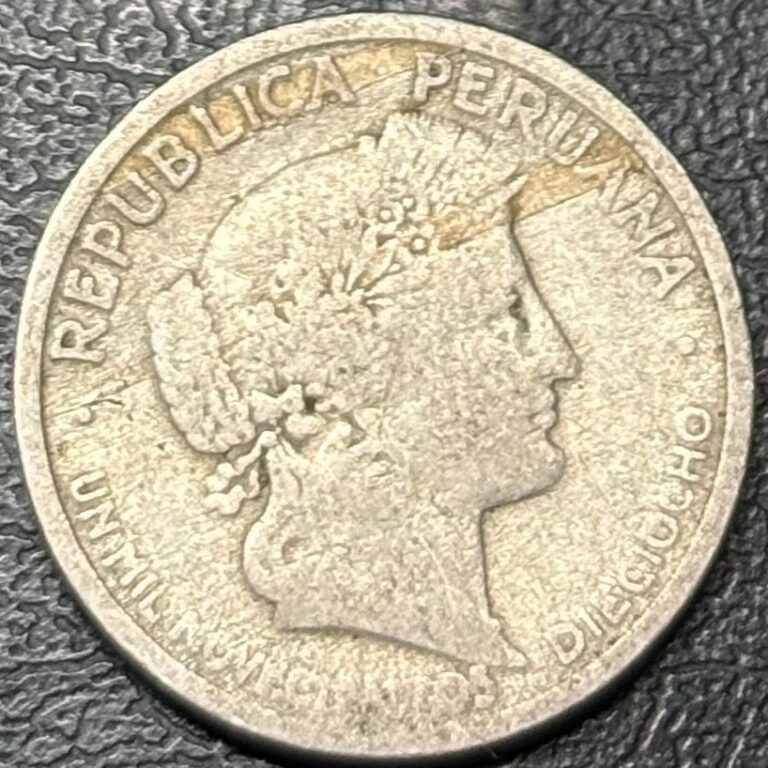 Read more about the article 1918 Peru 10 Centavos Coin – Peru – Authentic Vintage Circulated World Coin 10C